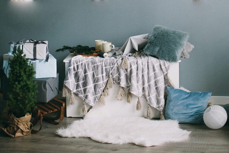 Scandinavian-Design-for-Furs