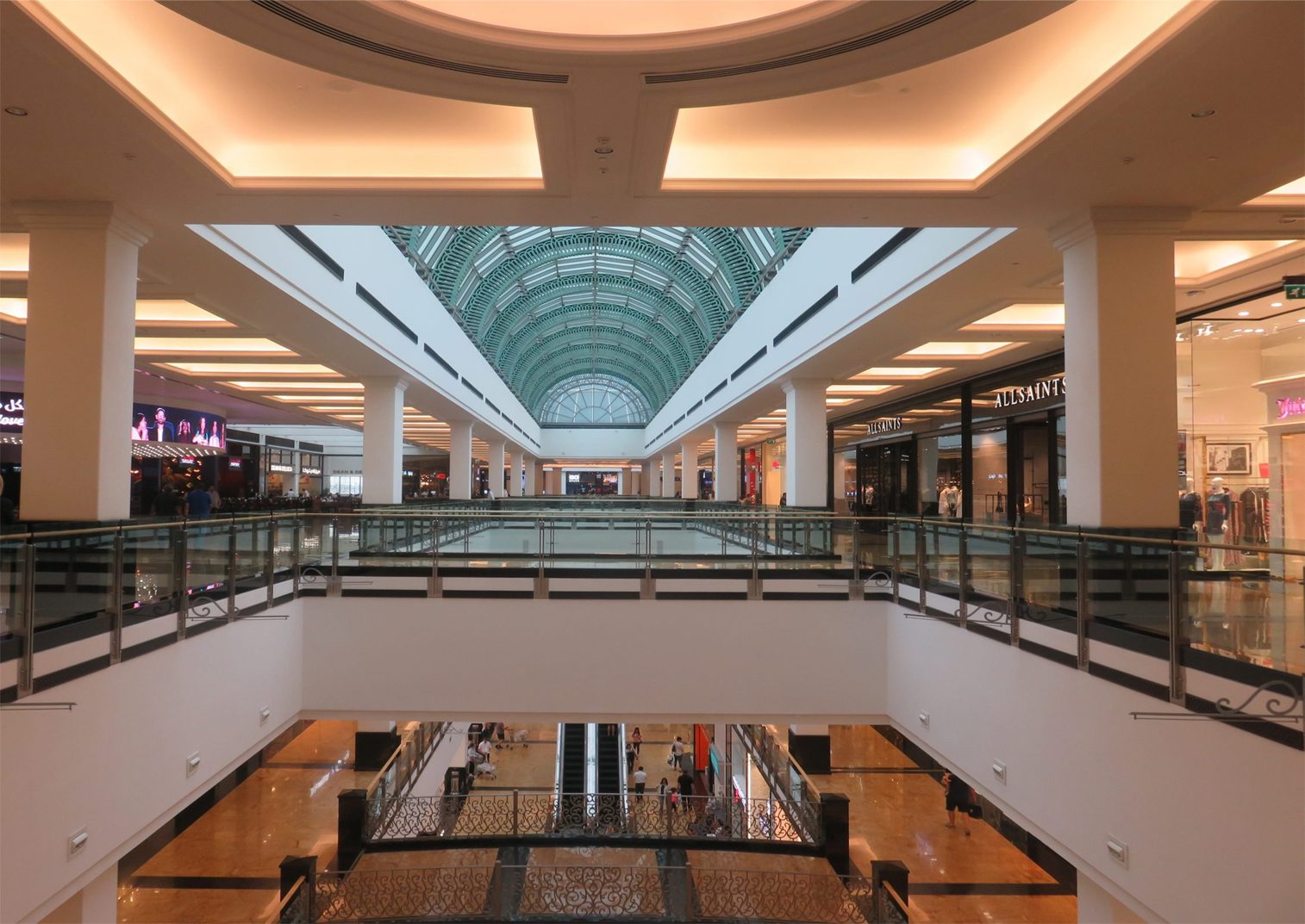 kriaan shopping mall interiors