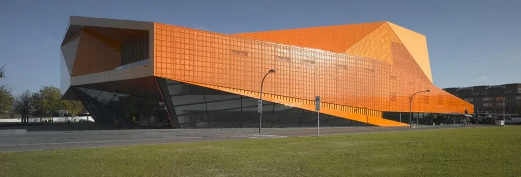 Kriaan-Cinema-Hall-Architecture