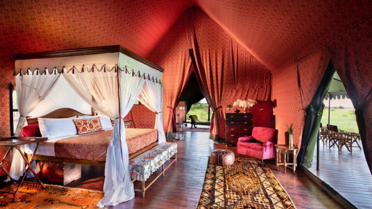 classic hotel interiors