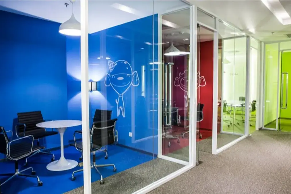 coworking space interior designers