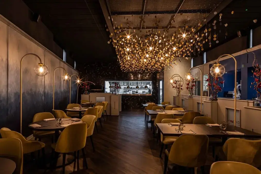fine dine restaurant