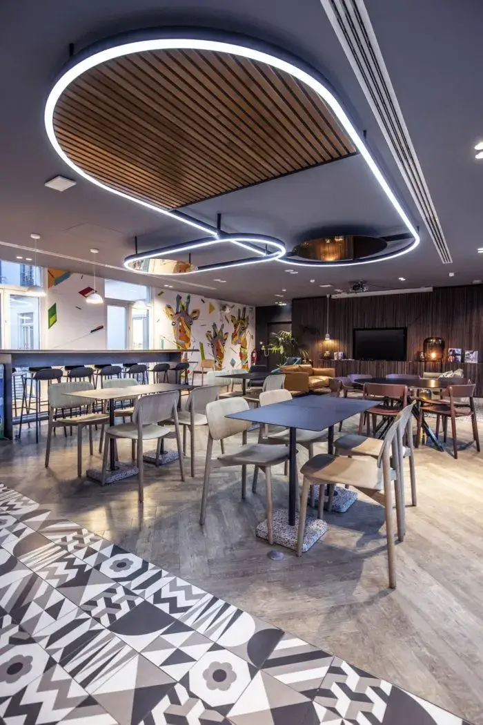 ceiling design for restaurants